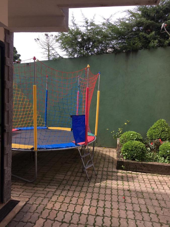Excelente Casa, Bairro Nobre Em Campos Do Jordao Villa Exterior photo
