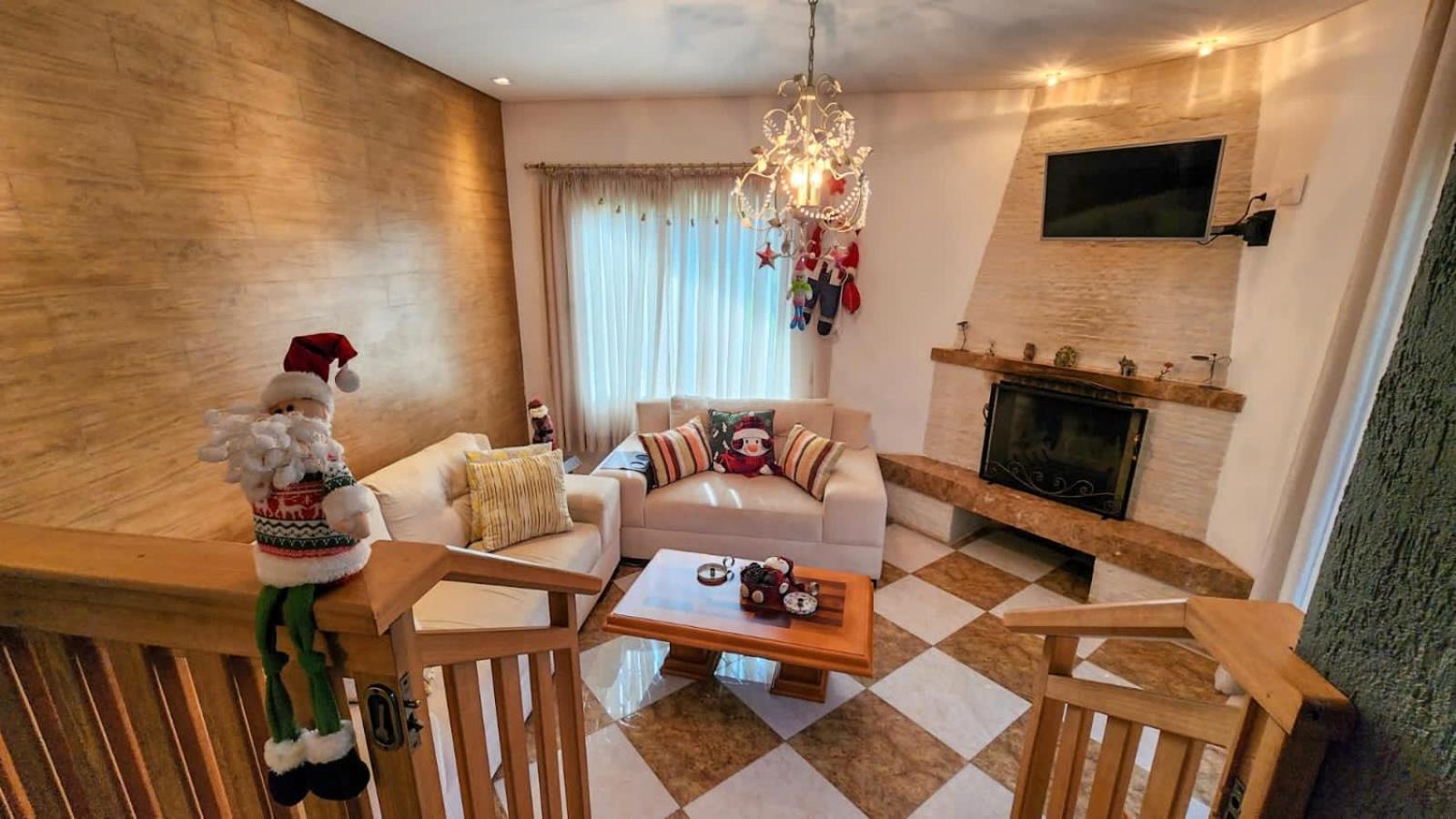 Excelente Casa, Bairro Nobre Em Campos Do Jordao Villa Exterior photo
